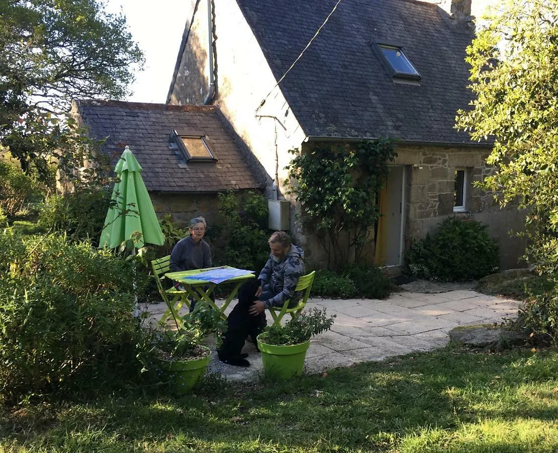 Holiday home An Ti Bihan, Gite Breton A La Campagne Tonquedec France
