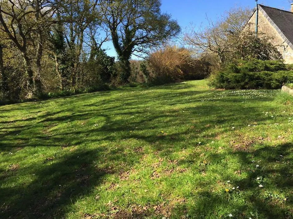 Holiday home An Ti Bihan, Gite Breton A La Campagne Tonquedec