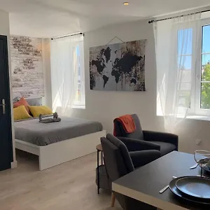 Appartement Le Petit Loft - - Wifi - Coeur De - Parking, Pont-lʼAbbé